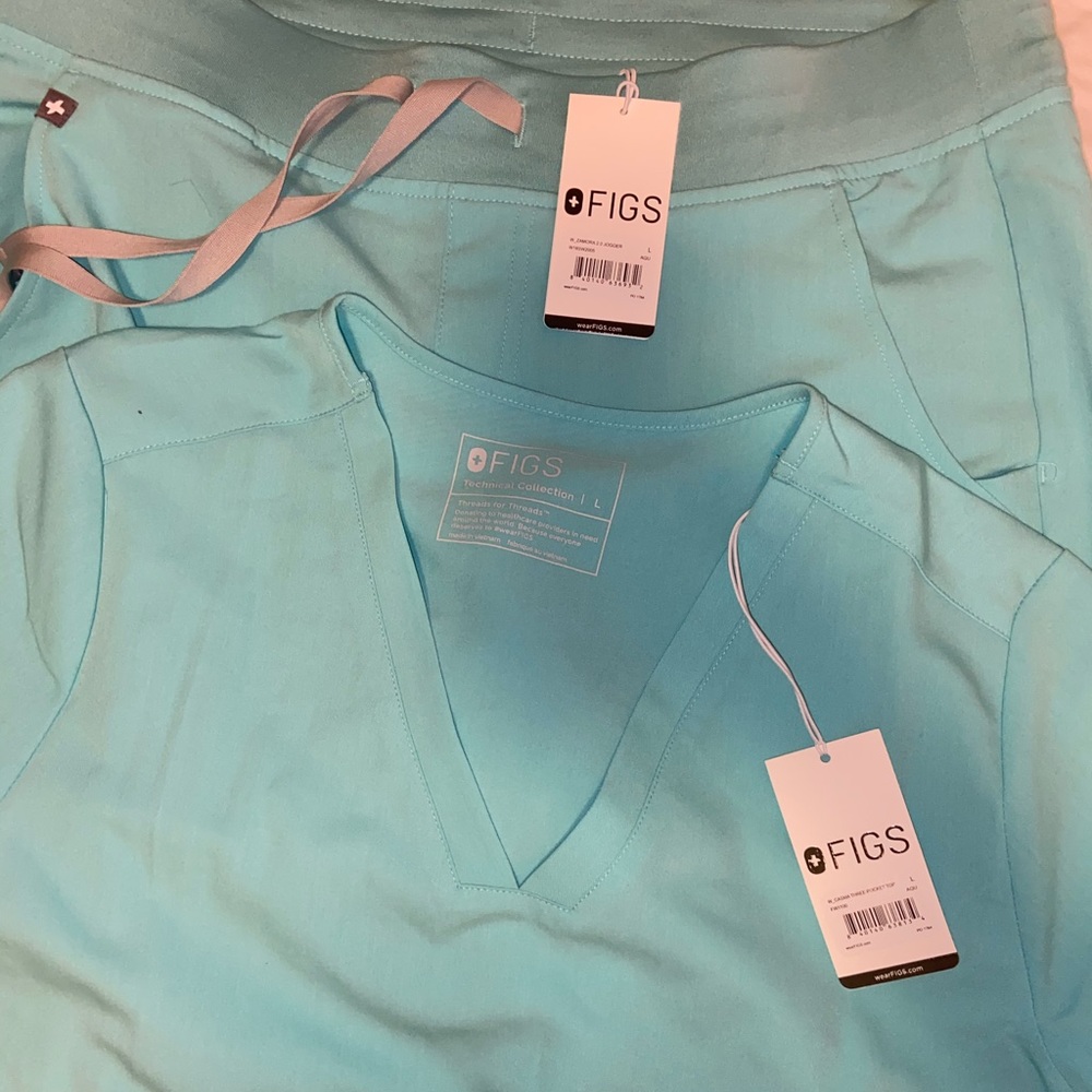 BRAND NEW Figs Jogger Set